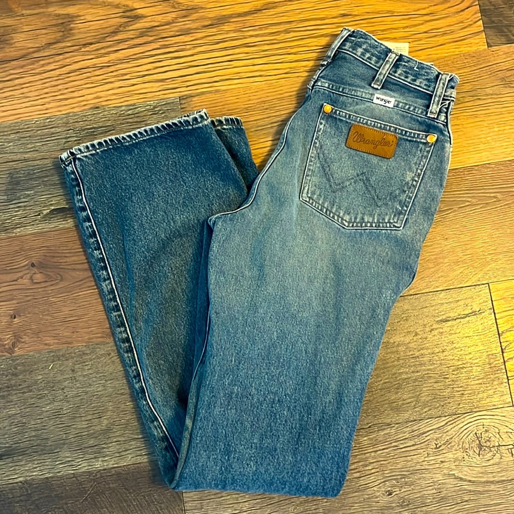 Wrangler High Rise Bootcut 27/34